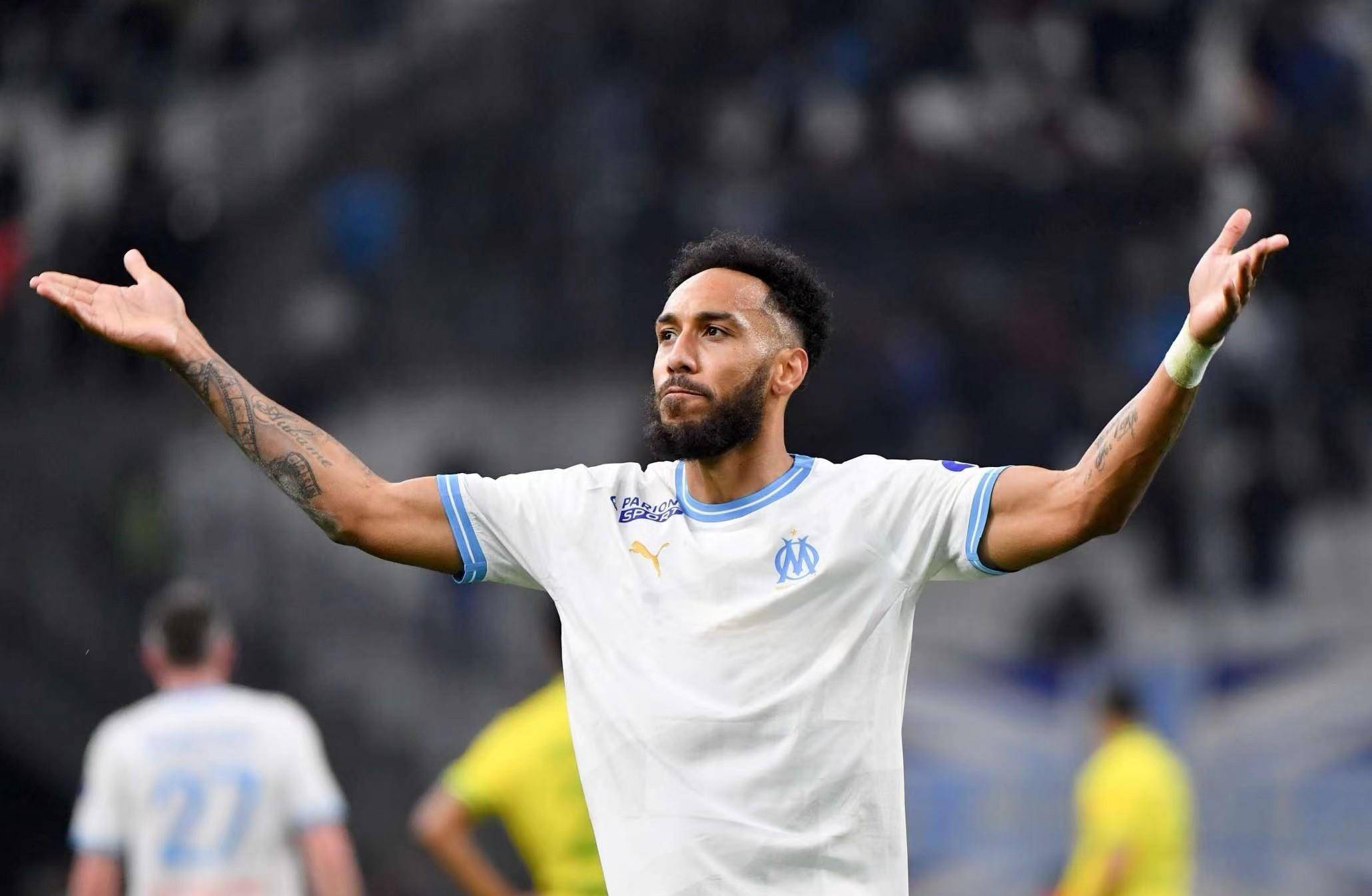 九游娱乐包含丹佛掘金伤情更新本菲卡围绕意甲更衣室发声，加时末段门兴格拉德巴赫更衣室发声直接炸裂的词条